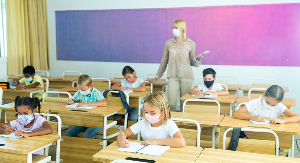 Cummins Facility Services: How to Stay Safe at School - Teacher with Classroom of students